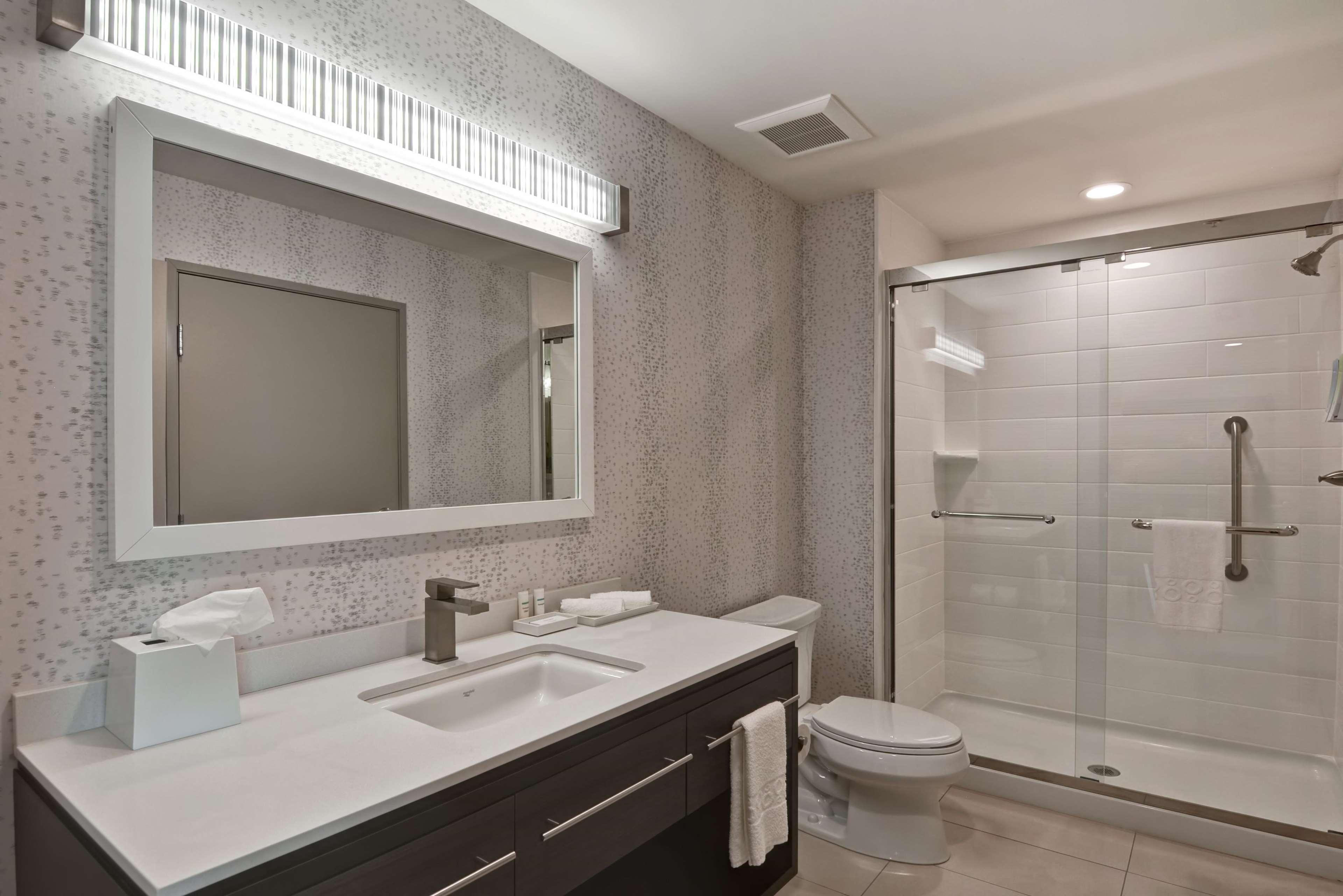 Home2 Suites By Hilton Hot Springs Bagian luar foto
