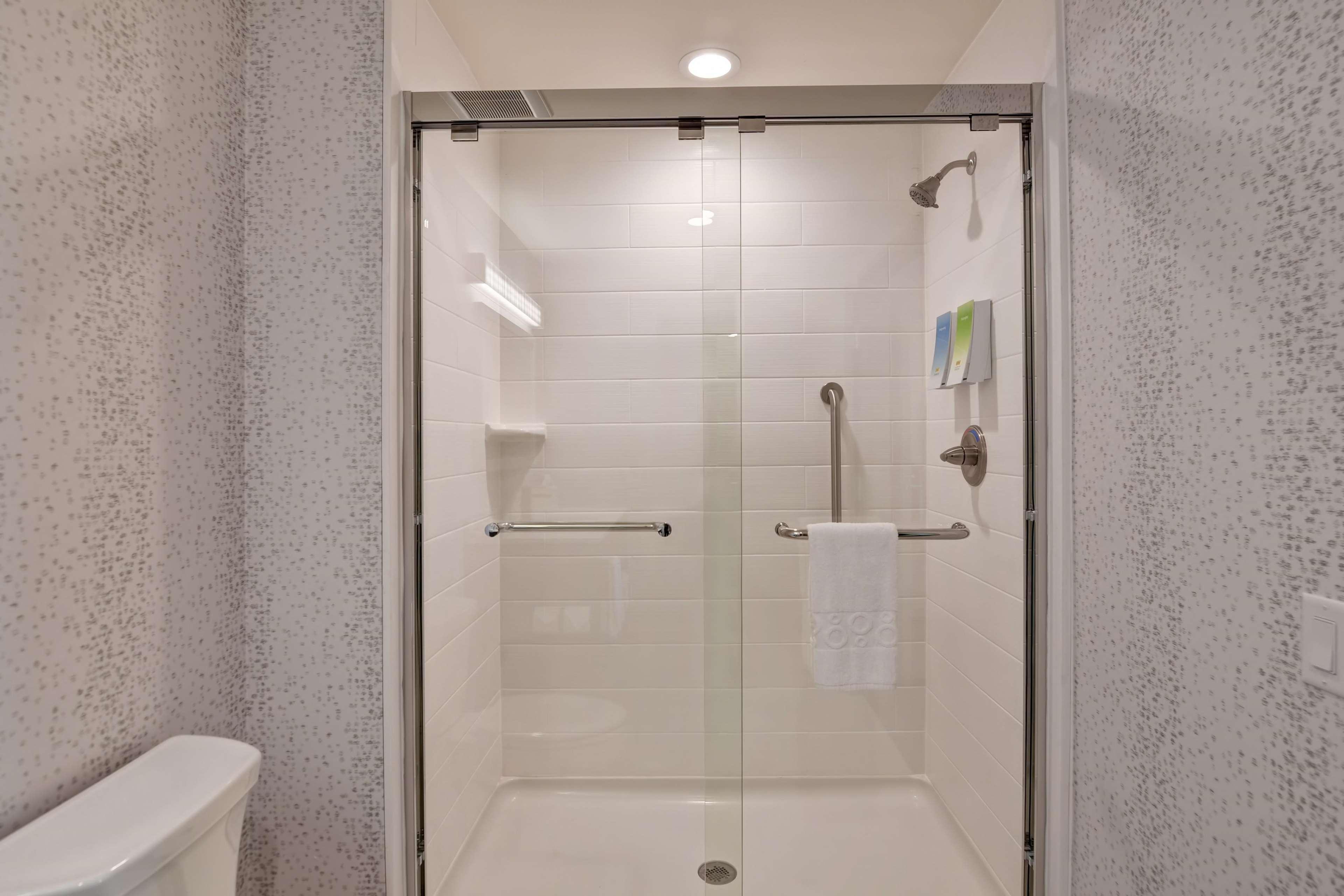 Home2 Suites By Hilton Hot Springs Bagian luar foto