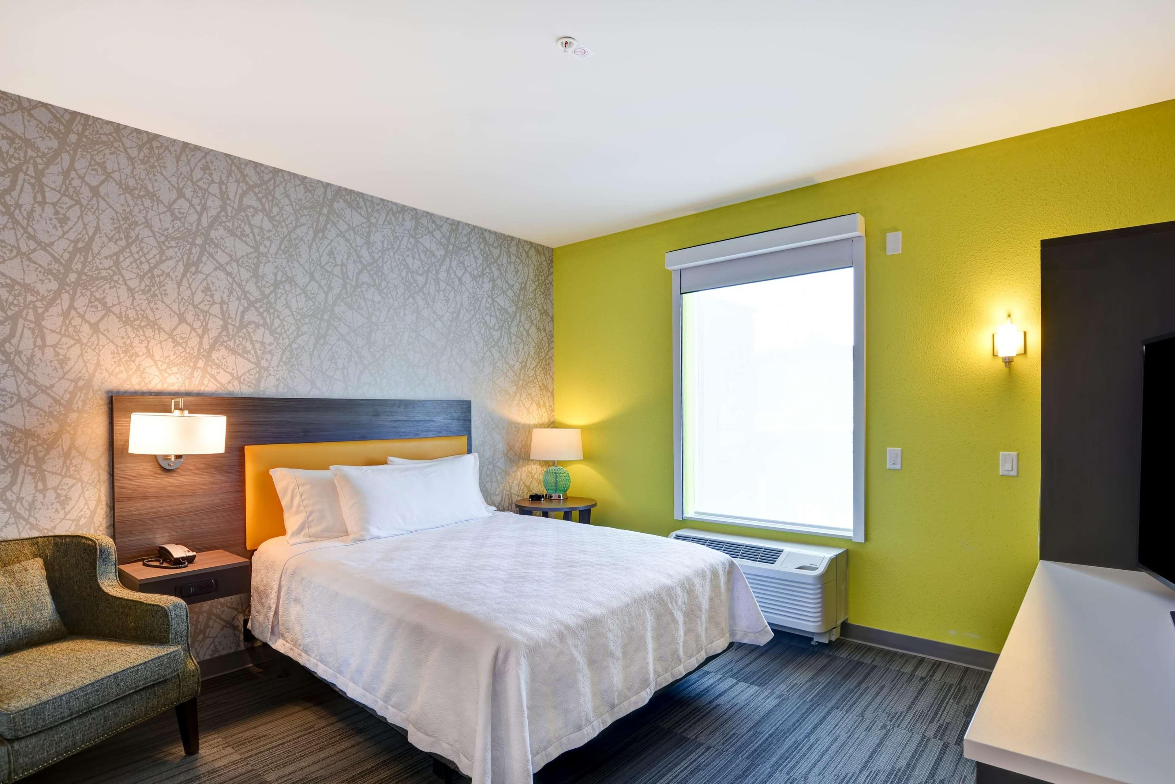 Home2 Suites By Hilton Hot Springs Bagian luar foto