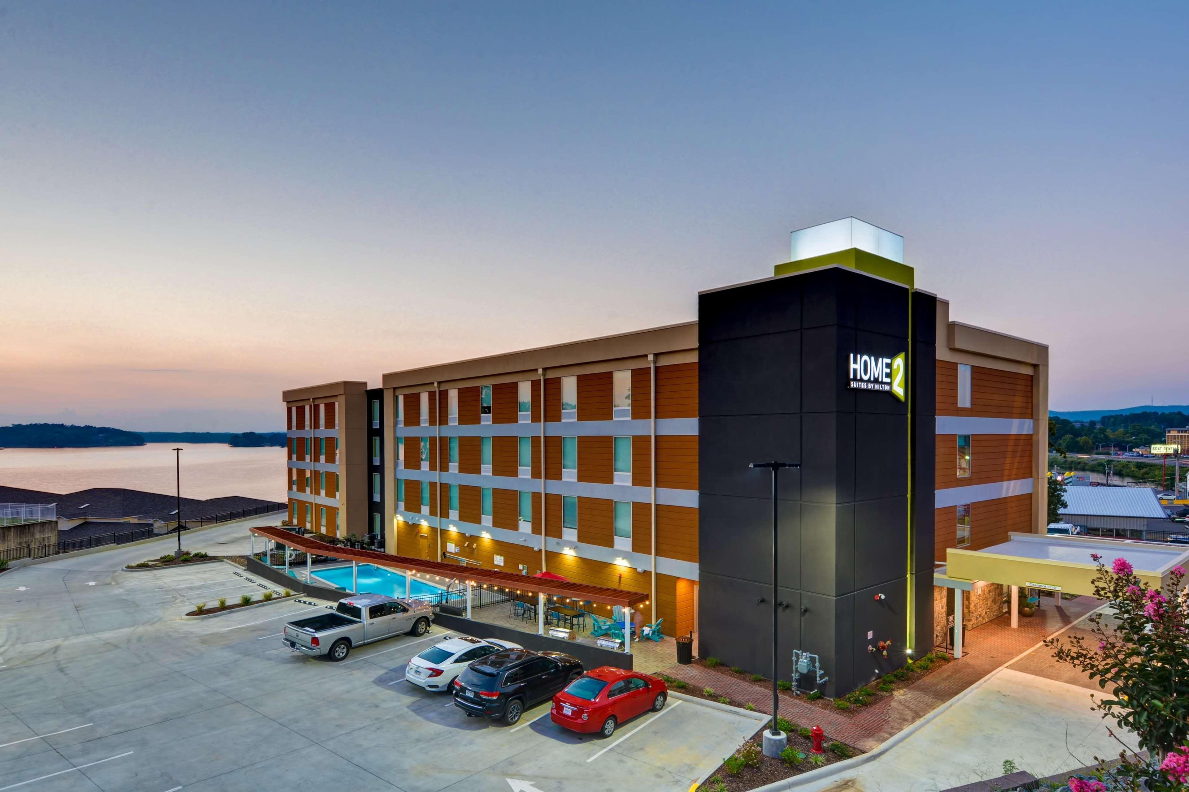Home2 Suites By Hilton Hot Springs Bagian luar foto
