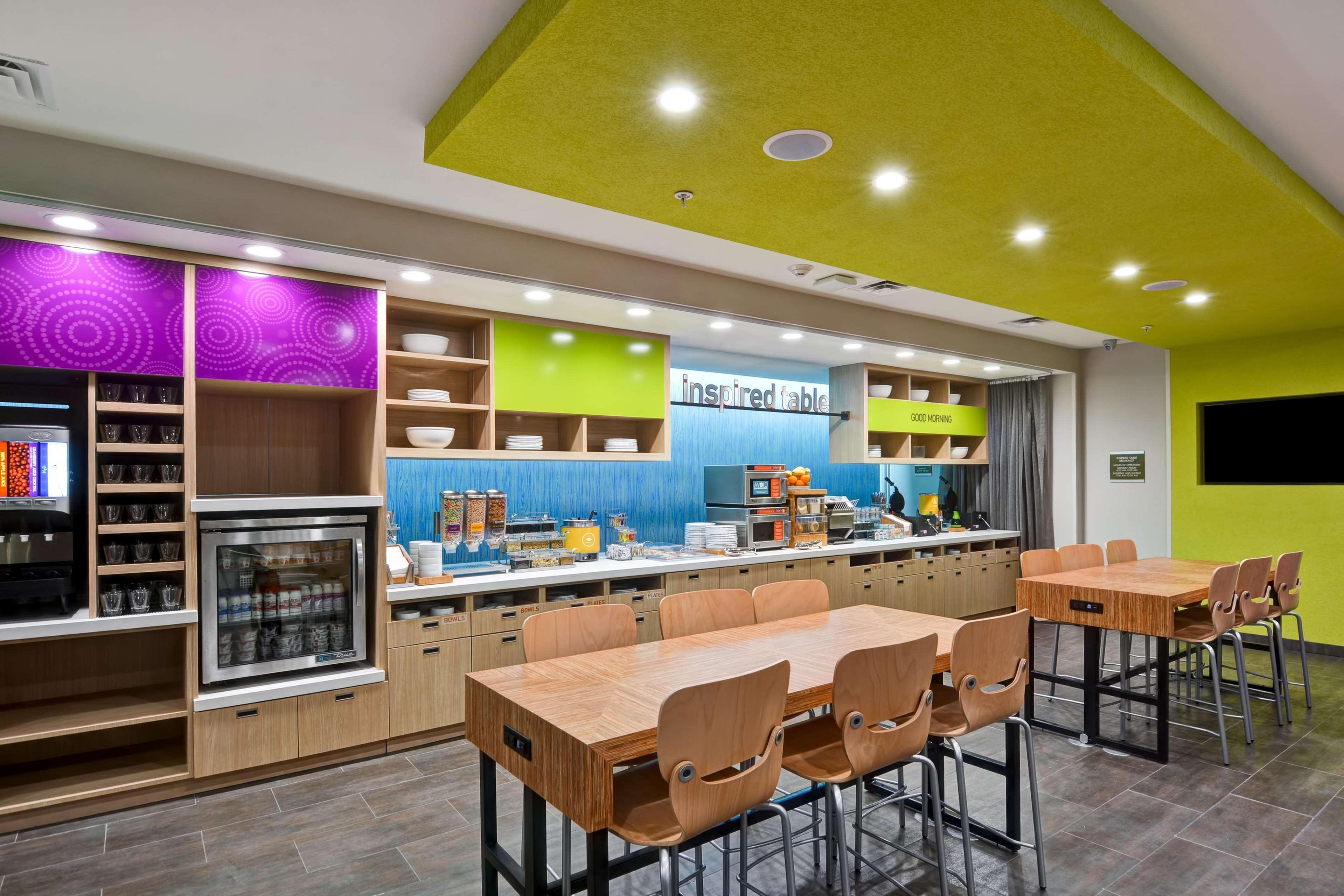Home2 Suites By Hilton Hot Springs Bagian luar foto