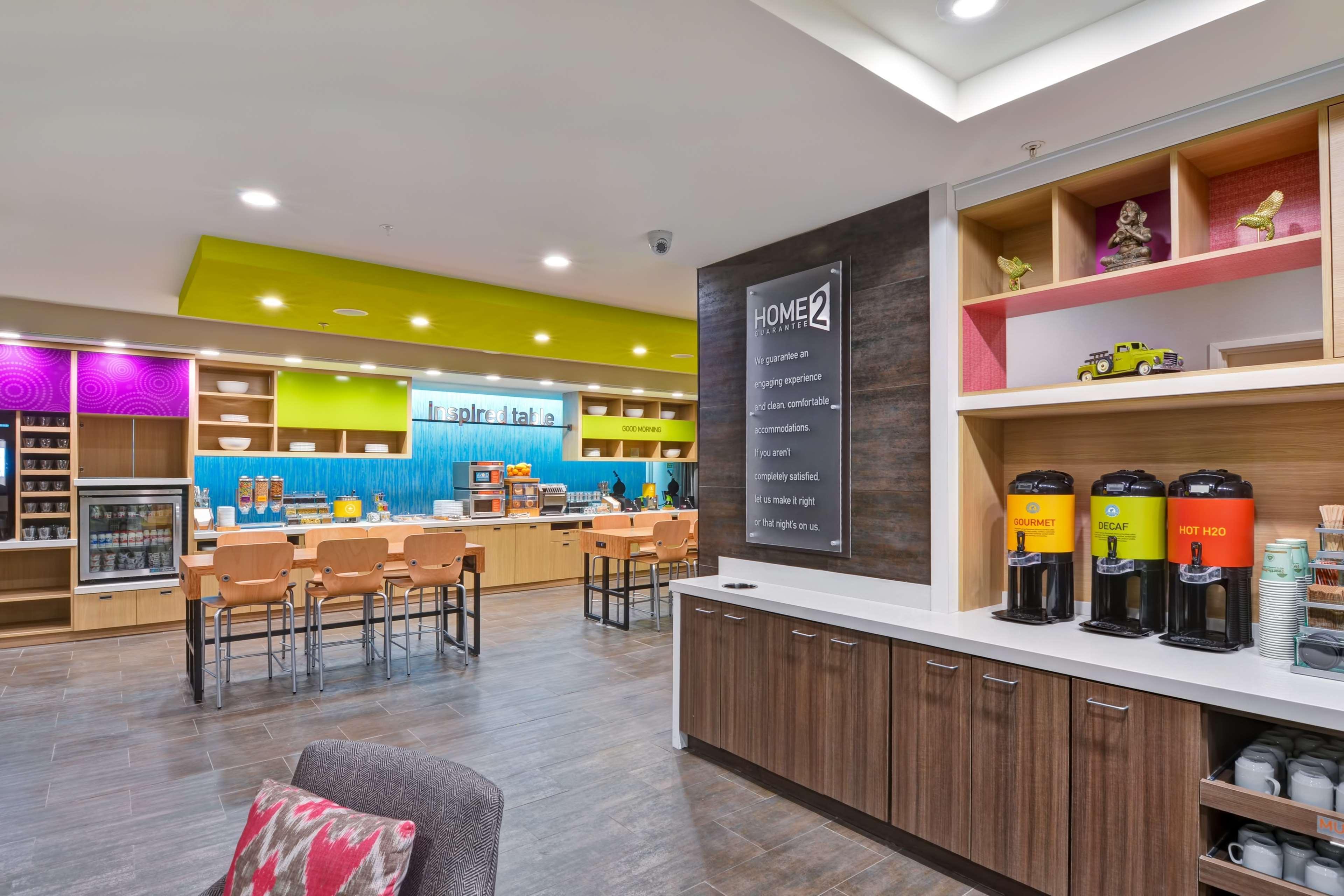 Home2 Suites By Hilton Hot Springs Bagian luar foto
