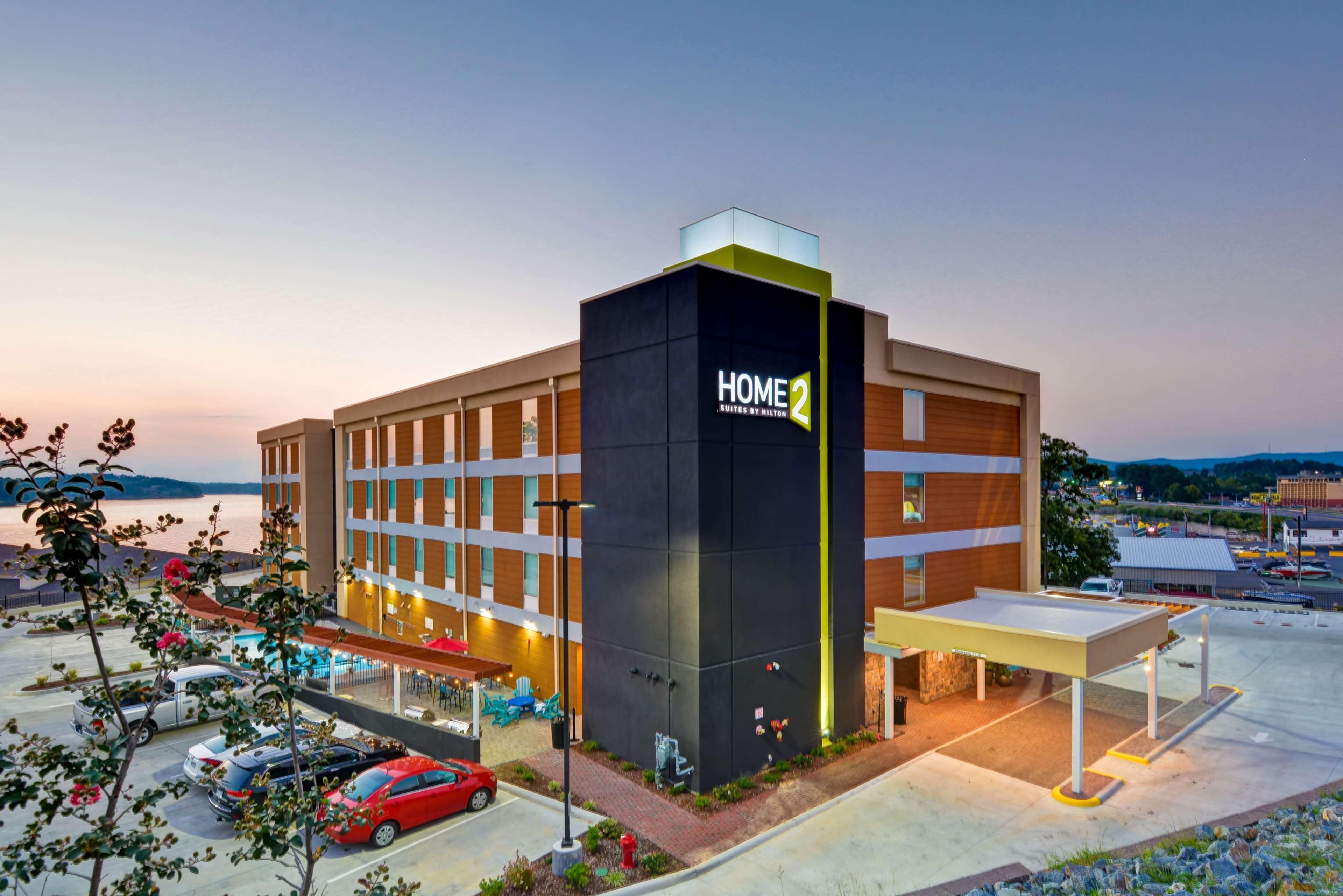 Home2 Suites By Hilton Hot Springs Bagian luar foto