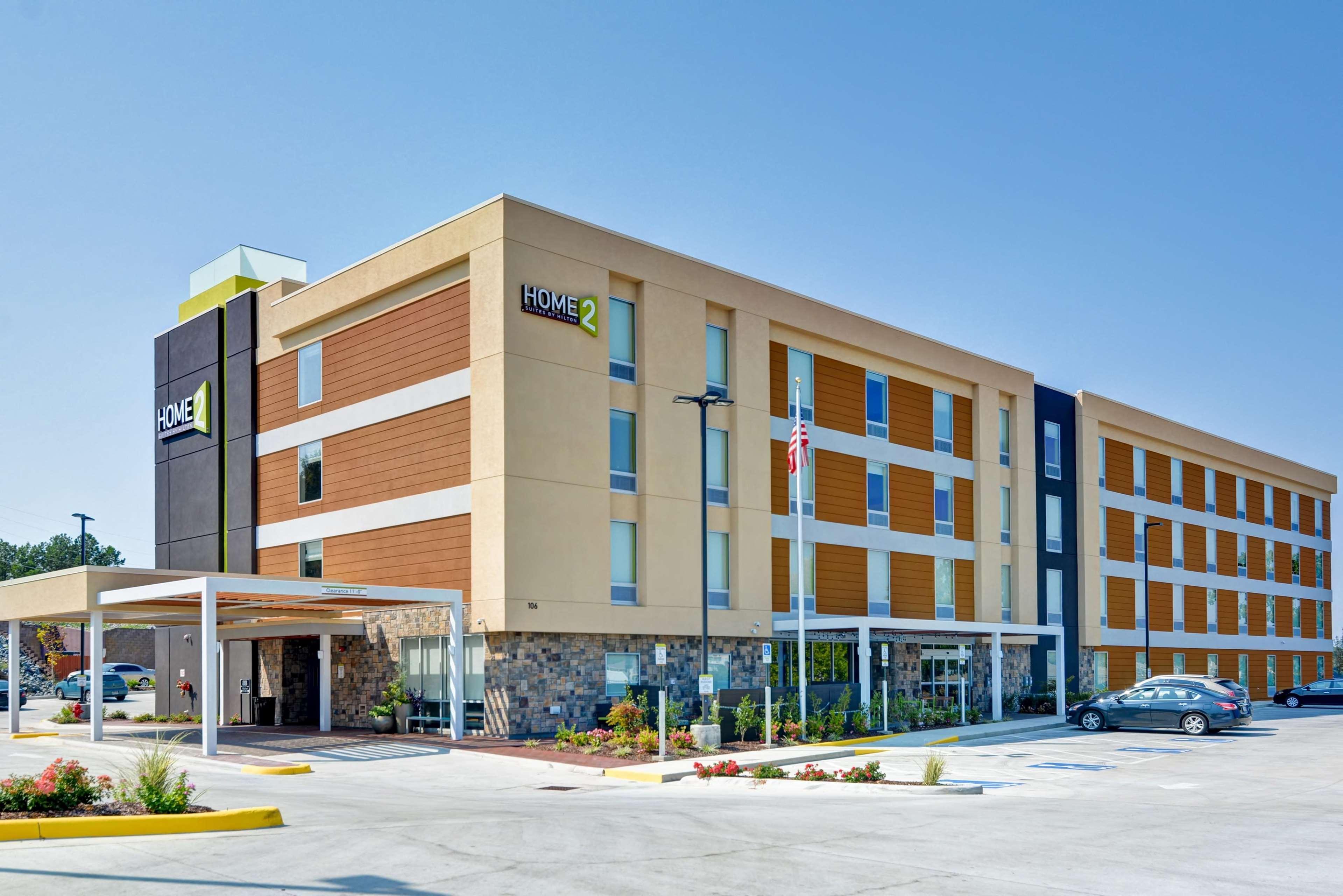 Home2 Suites By Hilton Hot Springs Bagian luar foto