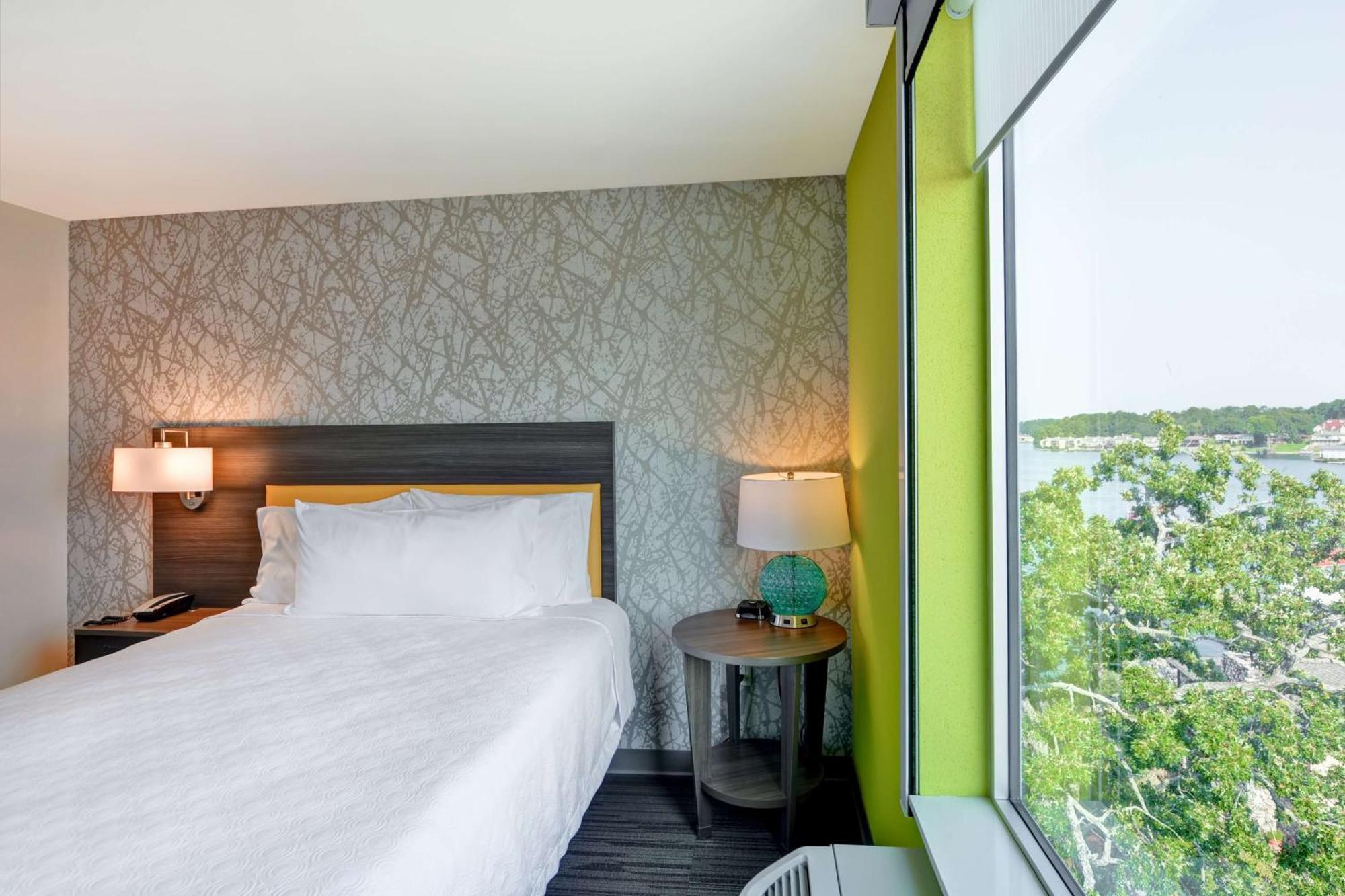Home2 Suites By Hilton Hot Springs Bagian luar foto
